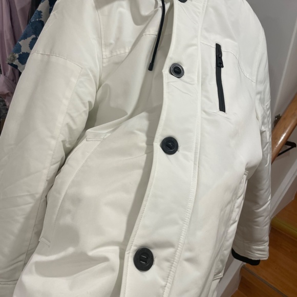 Winter jacket - Picture 3 of 7